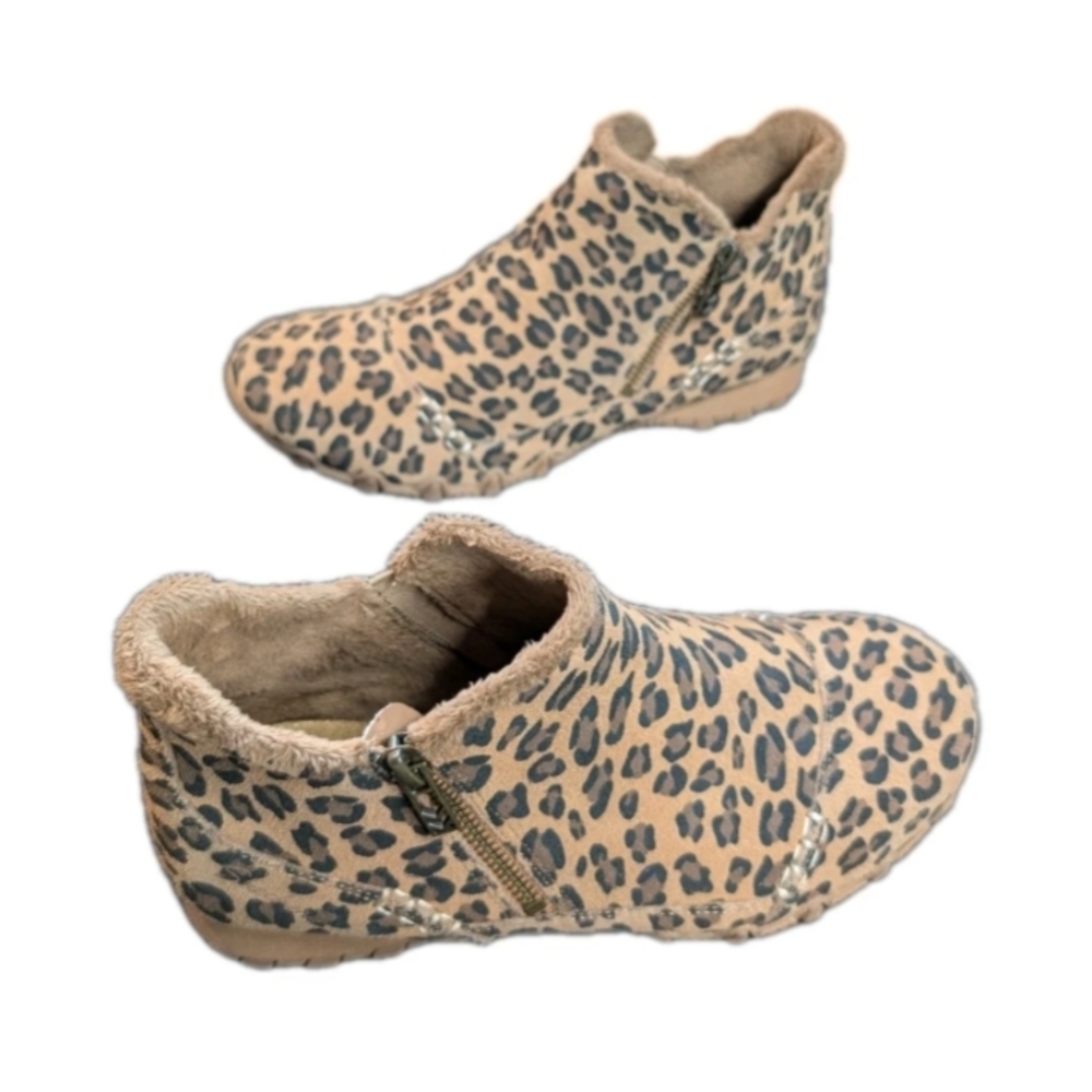 Skechers Leopard Print Ankle Booties